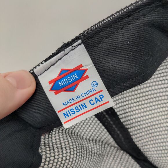 Nissin Men's Strapback Mesh Back Hat Black Adjustable Graphic Bee Logo - Picture 7 of 7